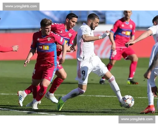 从战术到数据深度解析西甲联赛格局与豪门竞争走势演变新时代全景